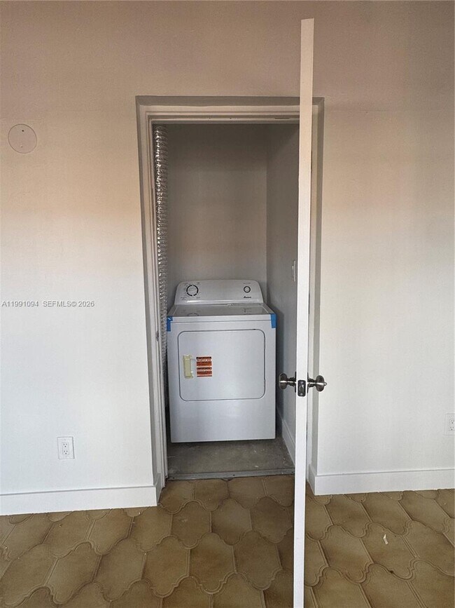 Building Photo - 13001 SW 53rd St