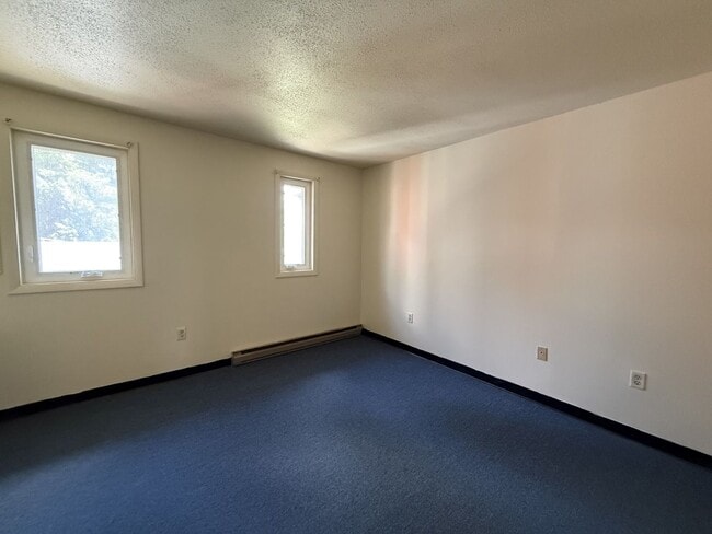 Building Photo - 705 W College Ave