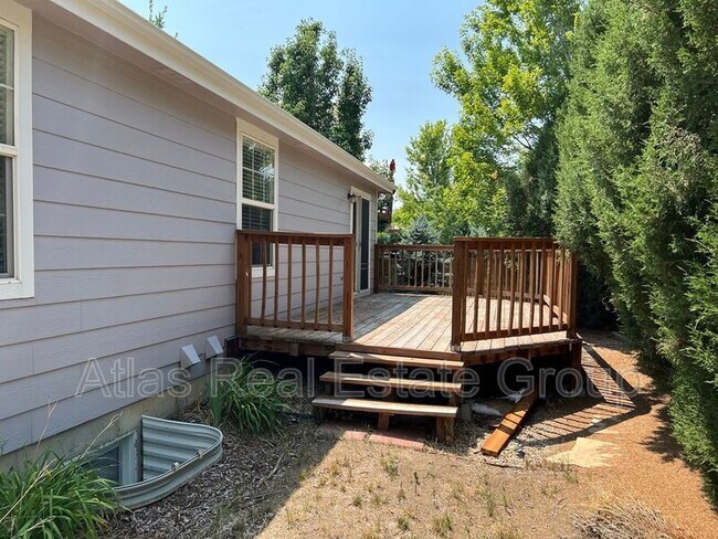Building Photo - 8179 S Mobile Way
