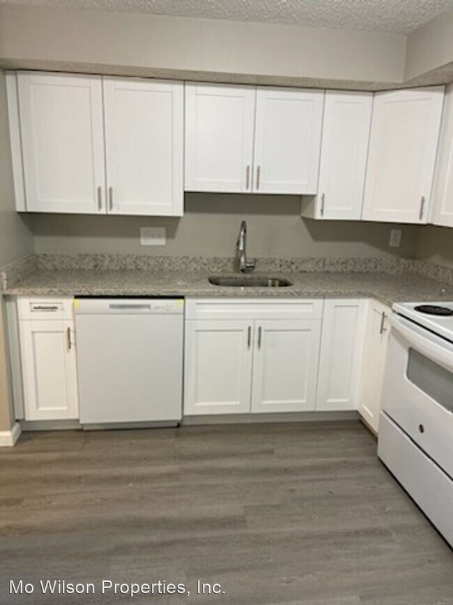 Building Photo - 3 br, 2.5 bath House - 3422 Belfry Lane