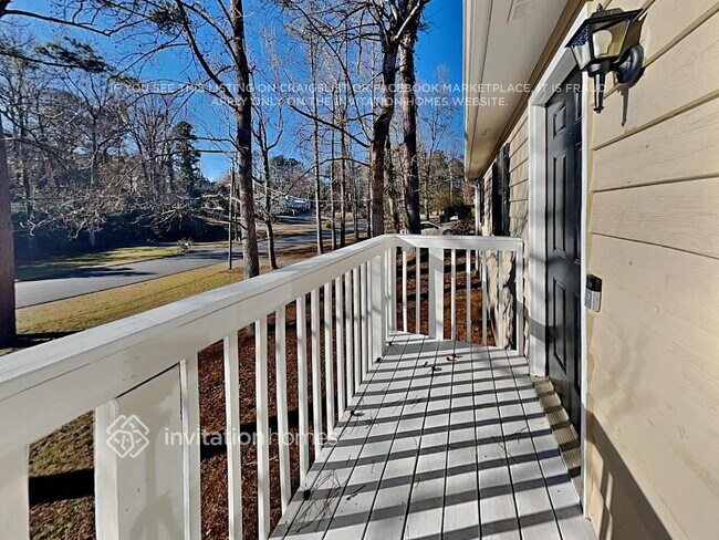 Building Photo - 812 Brighton Dr NW