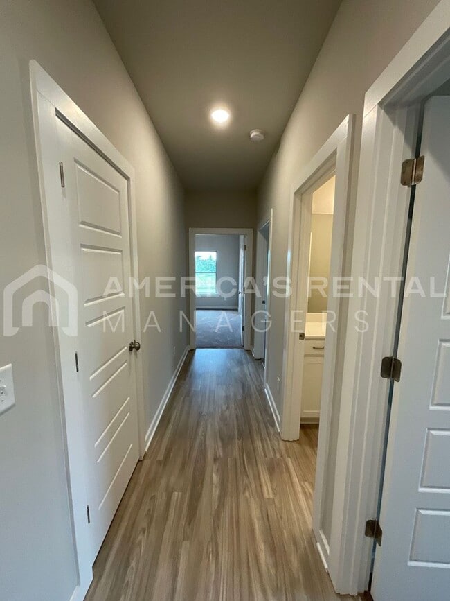 Building Photo - 486 Andrew Dr