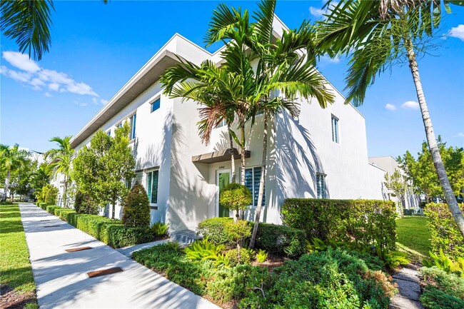 Building Photo - 10441 NW 66th St