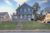 Building Photo - SL LAF1806