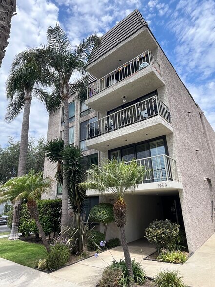 Building Photo - 1803 E Ocean Blvd