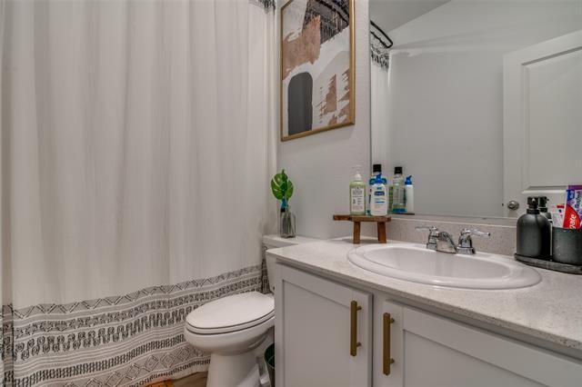 Building Photo - 859 Sitwell Dr