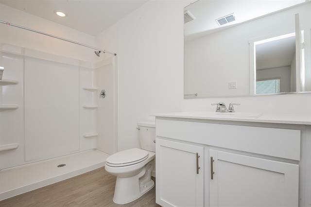 Building Photo - 2744 Mistwood Dr