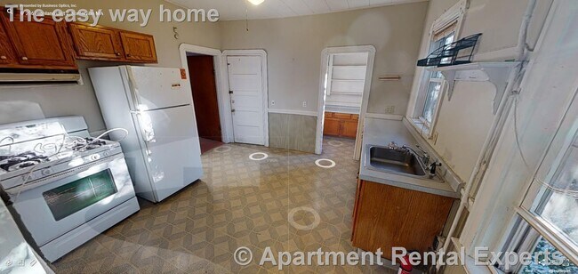 Building Photo - 296 Highland Ave