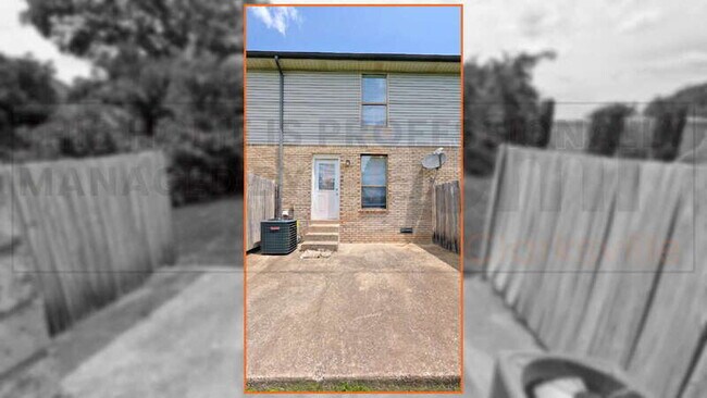 Building Photo - 1640 Baltimore Dr