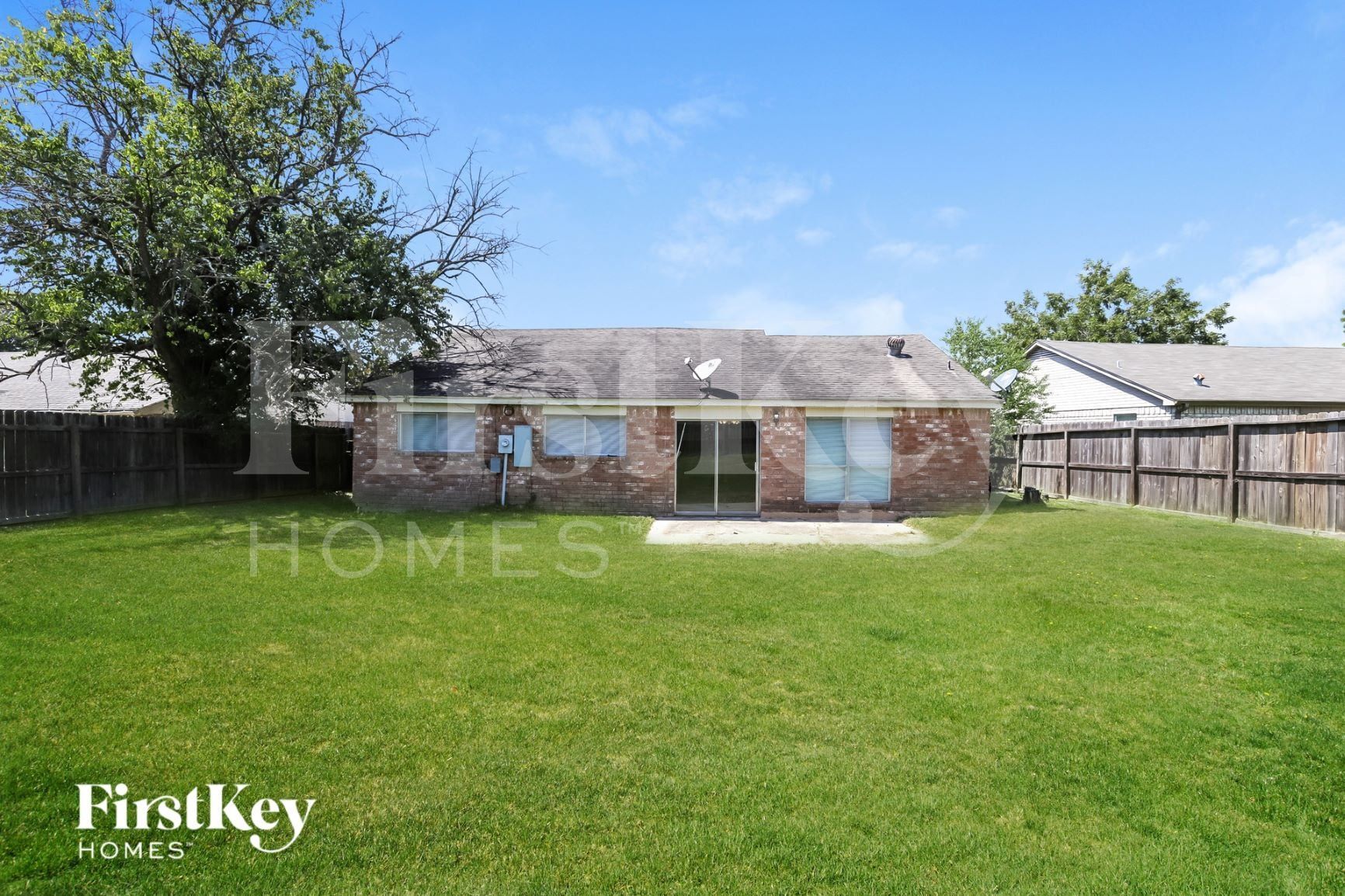 Building Photo - 13361 Lake Breeze Ln