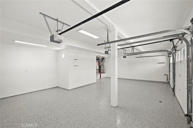 Building Photo - 22661 Sweet Meadow