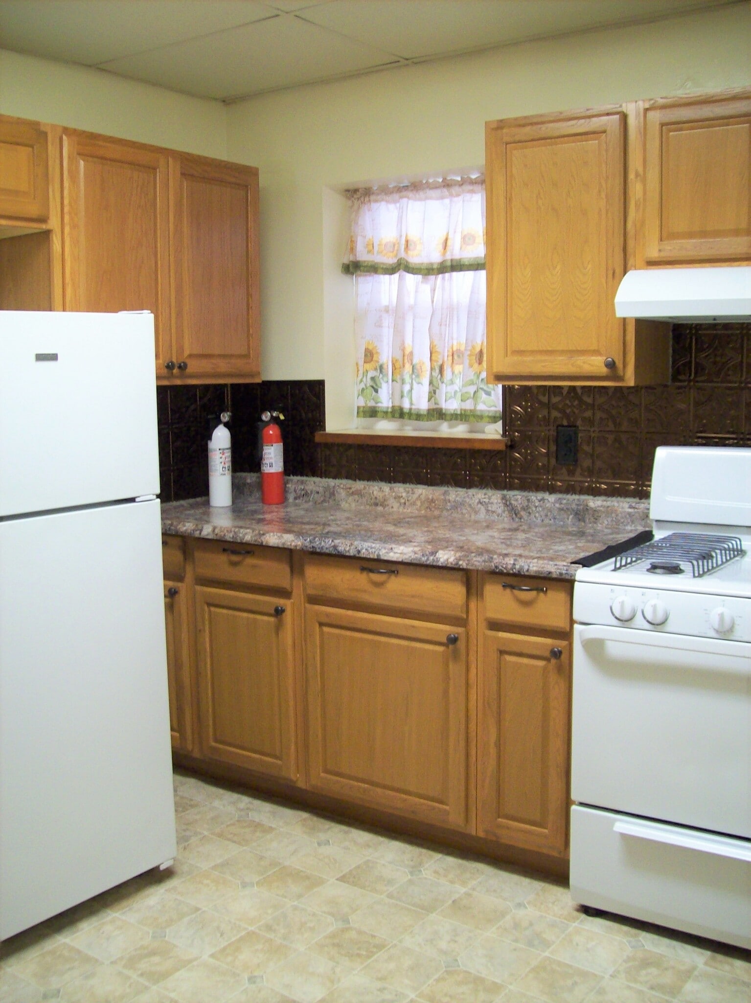 Kitchen - 106 17th Street