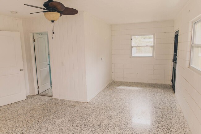 Building Photo - 54038 Chick Way