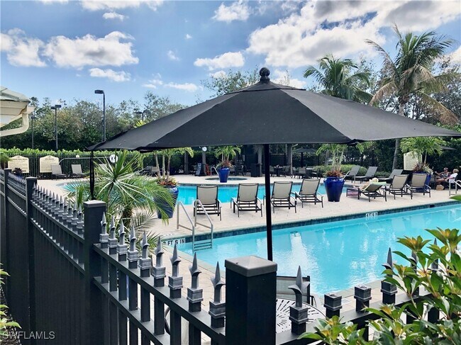 Building Photo - 3455 Laurelgreens Ln S