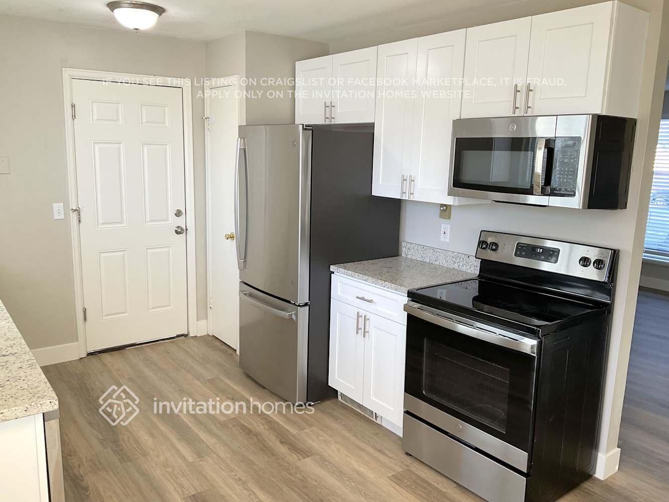 Building Photo - 17880 E Louisiana Ave