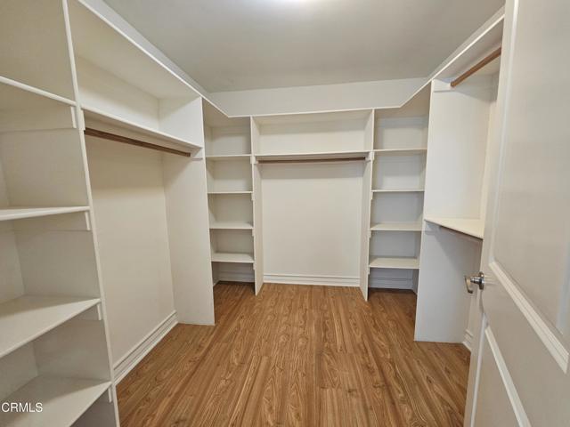 Building Photo - 6949 Elmo St