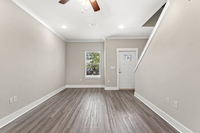 Building Photo - 306 N Sand Palm Rd