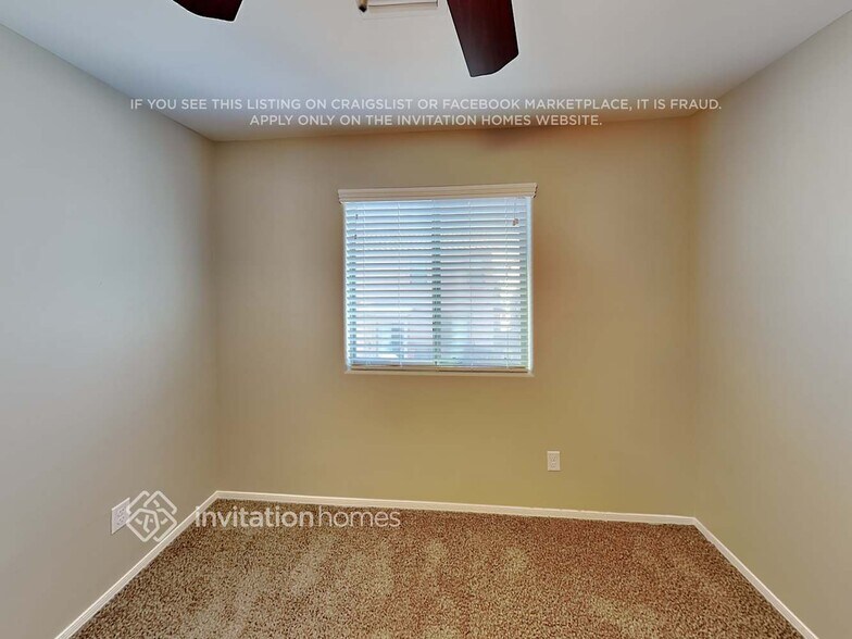 Building Photo - 15126 N 173rd Dr