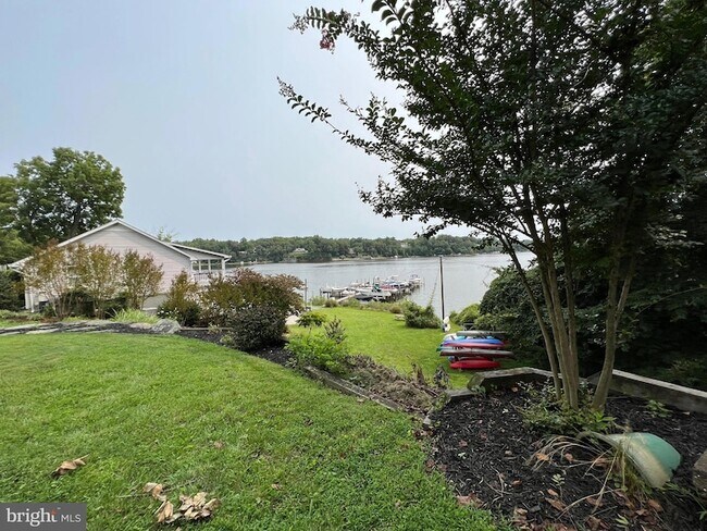 Building Photo - 504 Walnut Dr