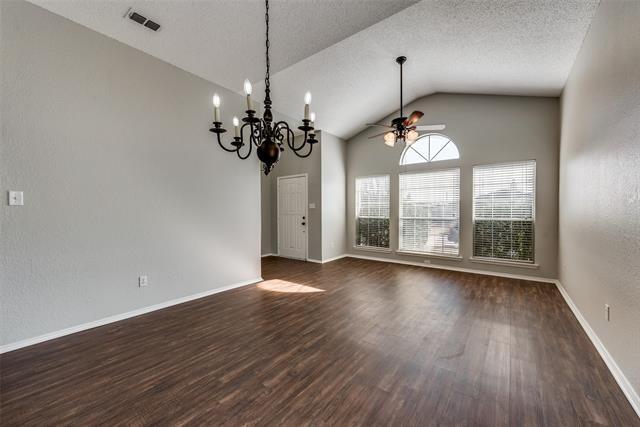 Building Photo - 8129 Spruce Valley Dr