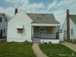 Building Photo - 15675 Lappin St