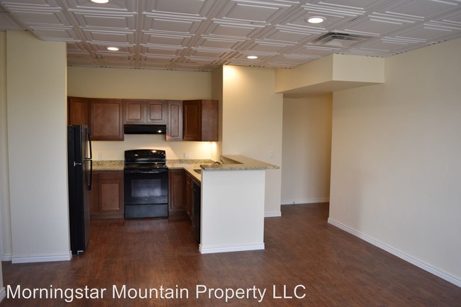 Building Photo - 2 br, 2 bath Apartment - 500 Red Table Dr
