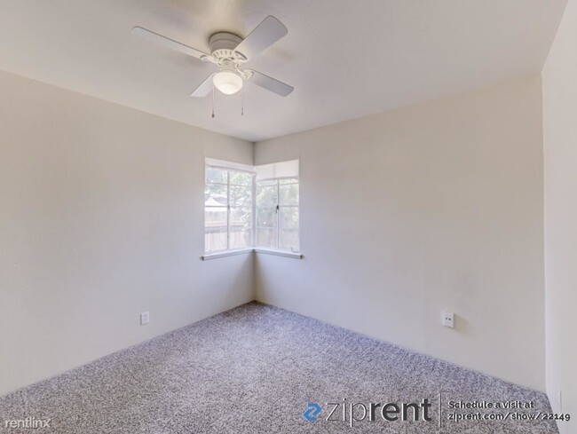 Building Photo - 2 br, 1 bath House - 1335 E Brown Ave, Fre...