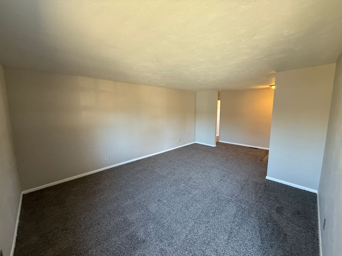 Building Photo - 4918 Dwight Dr