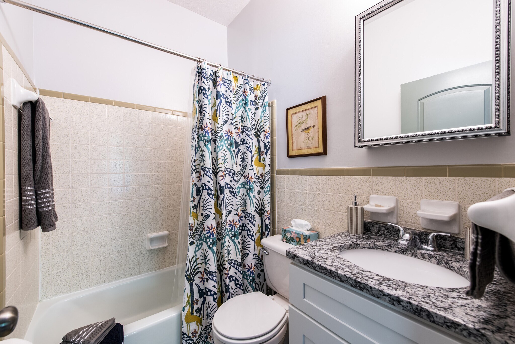 Building Photo - 1225 S 6th St