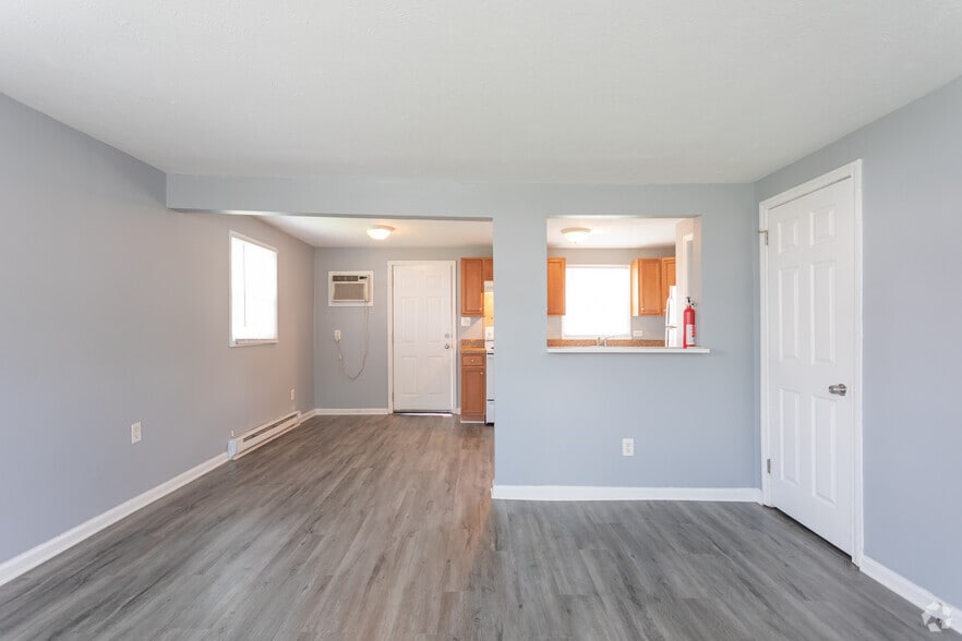 Interior Photo - King George Townhomes