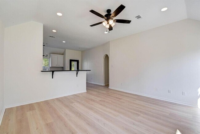 Building Photo - 10539 Fawn Mist Dr