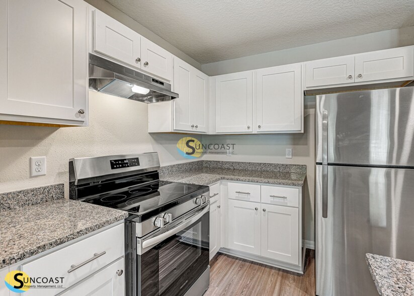 Building Photo - 9548 Hood Rd