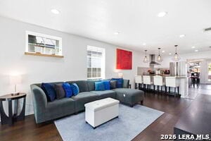 Building Photo - 227 E Baylor St