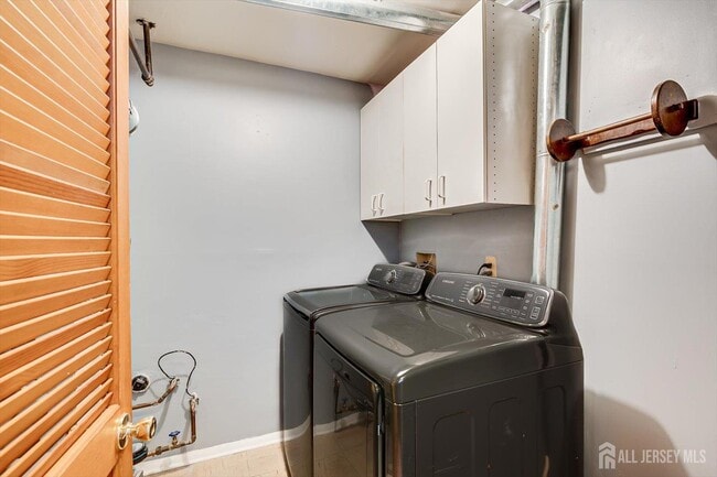 Building Photo - 22 O Loughlin Dr