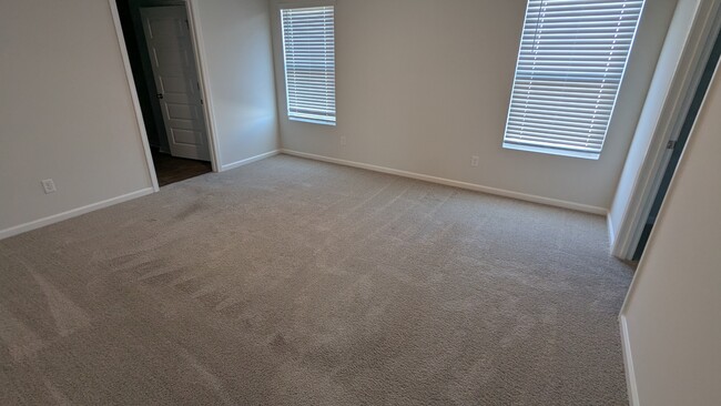 Building Photo - 140 Ponderosa Lp