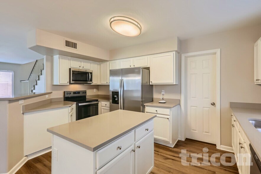 Building Photo - 8754 W Christopher Michael Ln