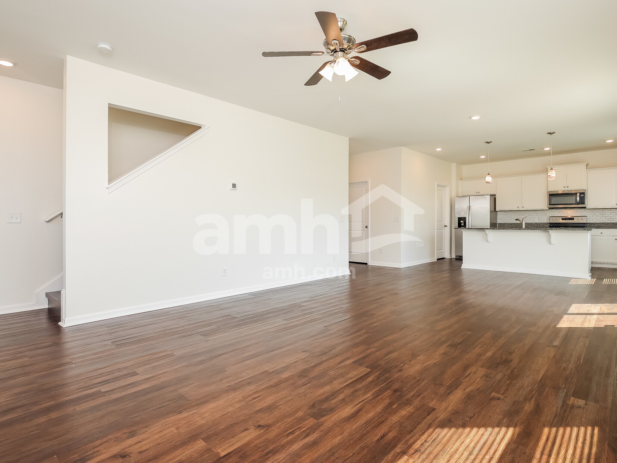 Building Photo - 203 Bushwood Dr