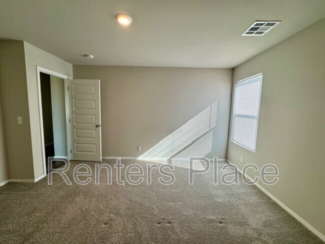 Building Photo - 15824 Appaloosa St