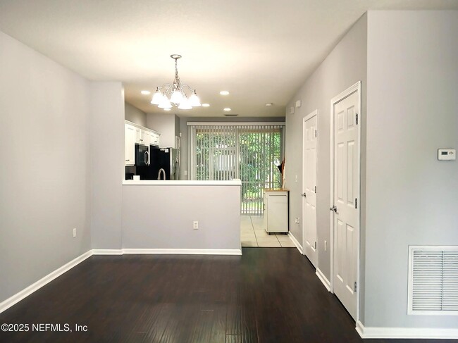 Building Photo - 8091 Summer Bay Ct