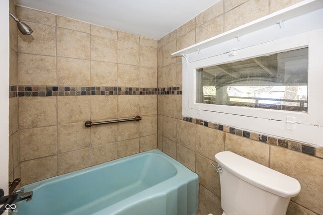 Building Photo - 3012 E Minnesota St