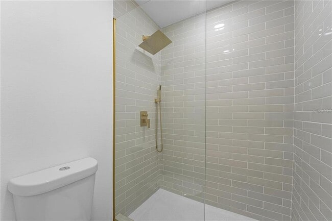 Building Photo - 607 Dunblane Dr