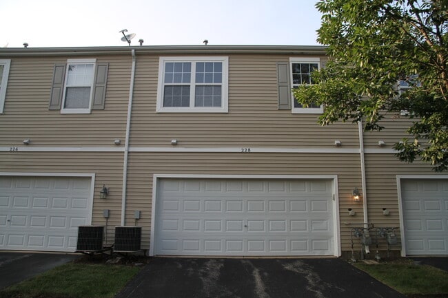 Building Photo - 228 Springbrook Trail S