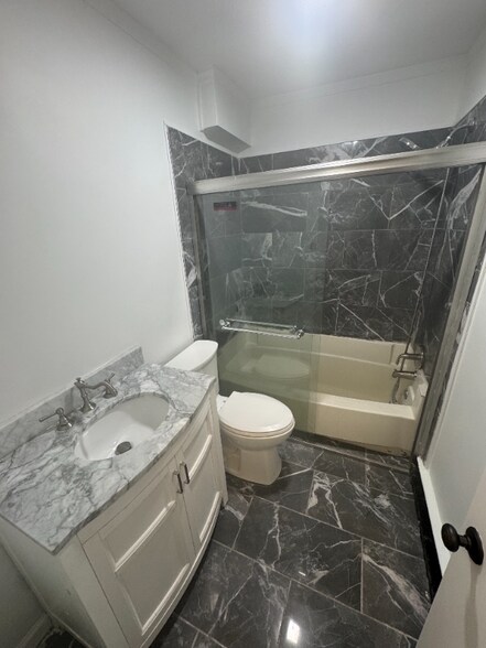 Building Photo - 100 E Glenolden Ave