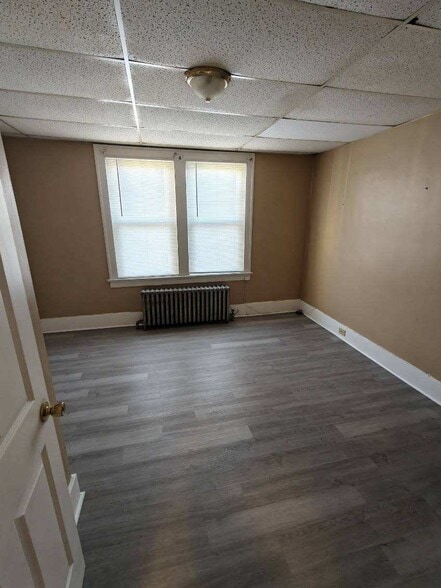 Building Photo - 838 Hemlock Way