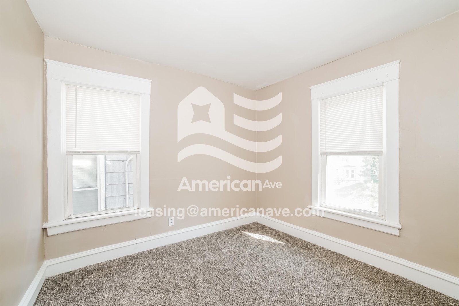 Building Photo - 741 25th St