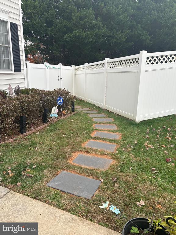 Building Photo - 5802 Telluride Ln