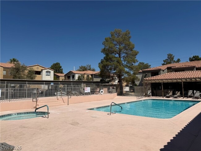 Building Photo - 3151 N Soaring Gulls Dr