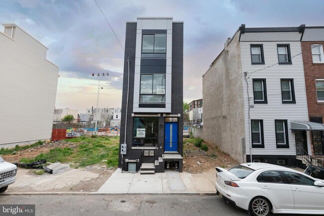 Building Photo - 2530 N Howard St