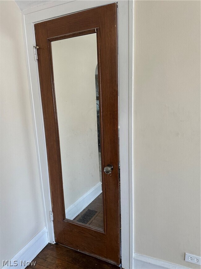 Building Photo - 1635 Belmar Rd