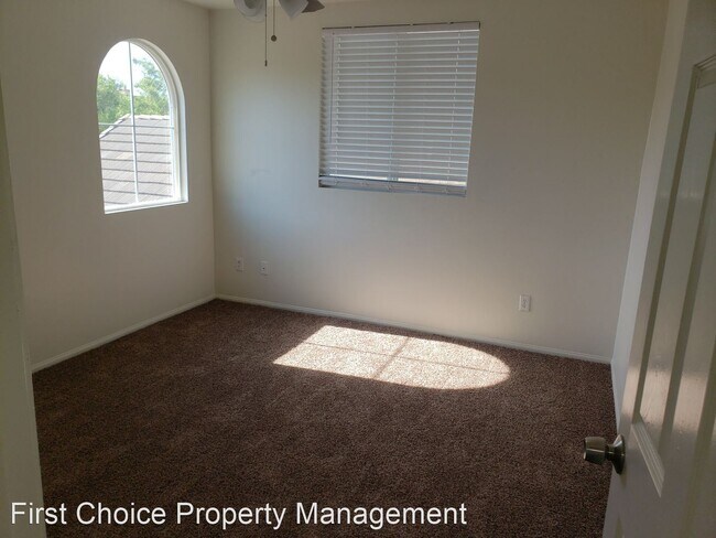 Building Photo - 4 br, 3 bath House - 1599 Alberhill Street